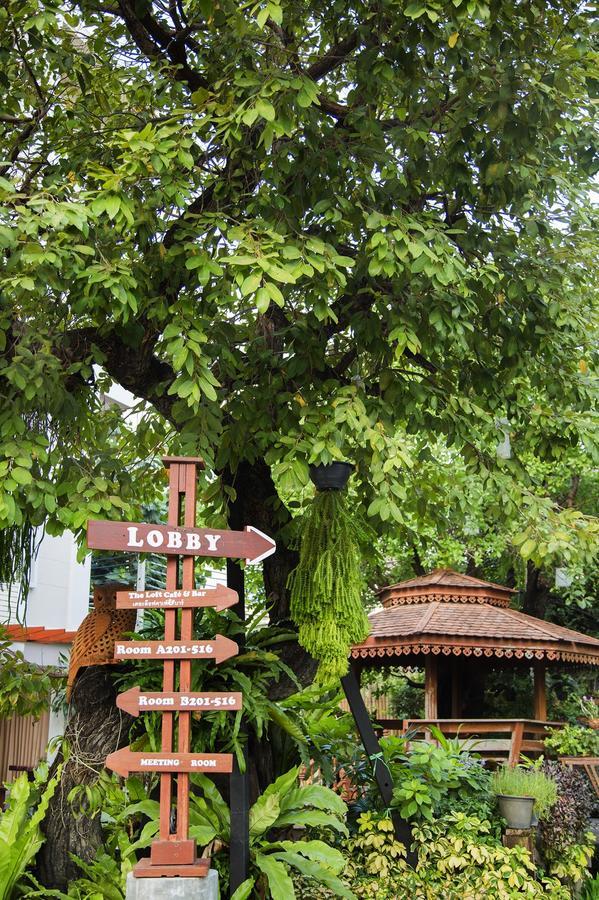 The Loft Resort Bangkok Exterior photo